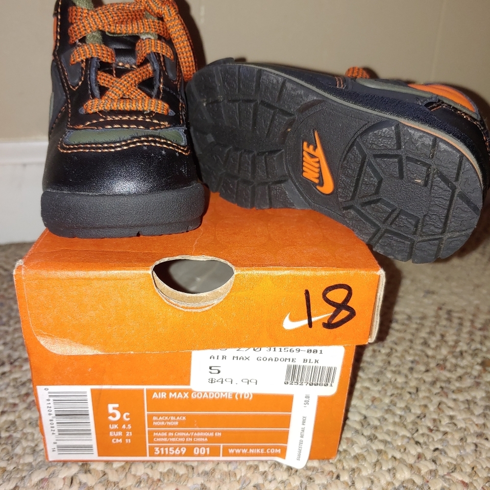 Nike Boots